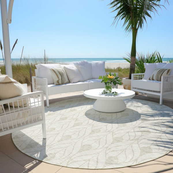 Homeroots 3' Beige And Taupe Geometric Washable Area Rug For Indoor Or Outdoor Use - Stylish And Durable 8' Round Polyester 596041