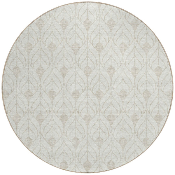 Homeroots 3' Beige And Taupe Geometric Washable Area Rug For Indoor Or Outdoor Use - Stylish And Durable 8' Round Polyester 596041