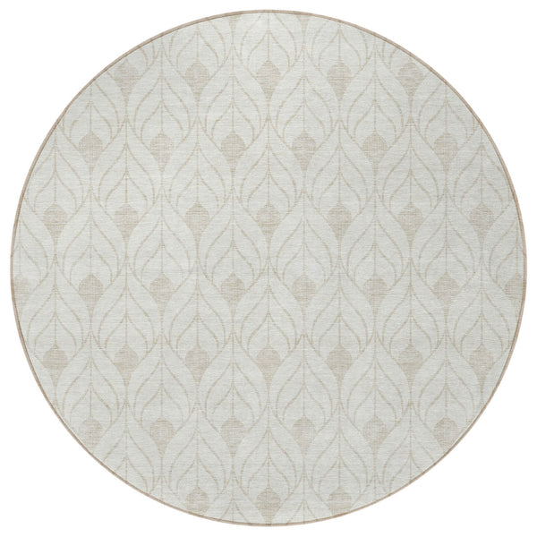 Homeroots 3' Beige And Taupe Geometric Washable Area Rug For Indoor Or Outdoor Use - Stylish And Durable 8' Round Polyester 596041