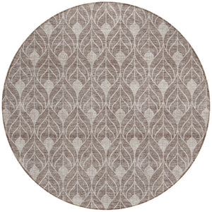 Homeroots 3' Beige And Taupe Geometric Washable Area Rug For Indoor Or Outdoor Use - Stylish And Durable 8' Round Polyester 596071