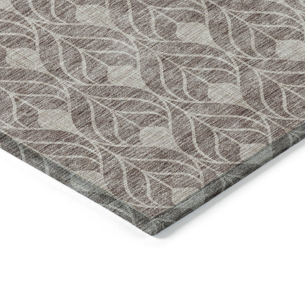 Homeroots 3' Beige And Taupe Geometric Washable Area Rug For Indoor Or Outdoor Use - Stylish And Durable 10' X 14' Polyester 596074