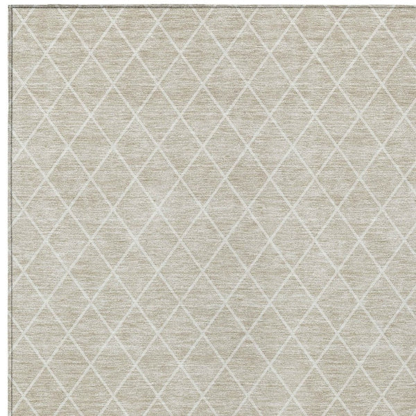 Homeroots 3' Beige And Ivory Geometric Washable Area Rug For Indoor And Outdoor Spaces - Durable Design! 3' X 5' Polyester 596075
