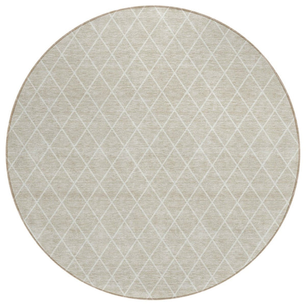 HomeRoots 5' Versatile Beige and Ivory Geometric Area Rug - Durable, Washable, Perfect for Indoor/Outdoor Use 8' Round 596077
