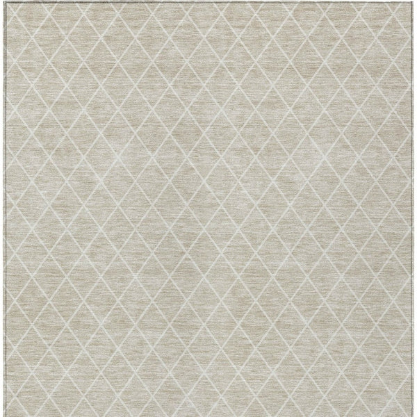 Homeroots 3' Beige And Ivory Geometric Washable Area Rug For Indoor And Outdoor Spaces - Durable Design! 8' X 10' Polyester 596078