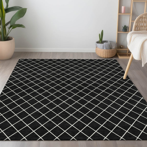 HomeRoots 9' X 12' Stylish Black and Ivory Geometric Indoor Outdoor Rug - Durable, Washable & Versatile Design 596085