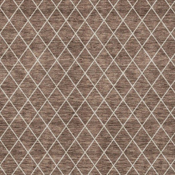 Homeroots 3' Beige And Ivory Geometric Washable Area Rug For Indoor And Outdoor Spaces - Durable Design! 5' X 8' Polyester 596088