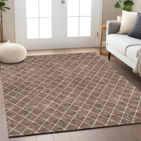 Homeroots 3' Beige And Ivory Geometric Washable Area Rug For Indoor And Outdoor Spaces - Durable Design! 10' X 14' Polyester 596092