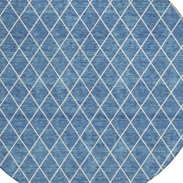 Homeroots 3' Beige And Ivory Geometric Washable Area Rug For Indoor And Outdoor Spaces - Durable Design! 8' Round Polyester 596095