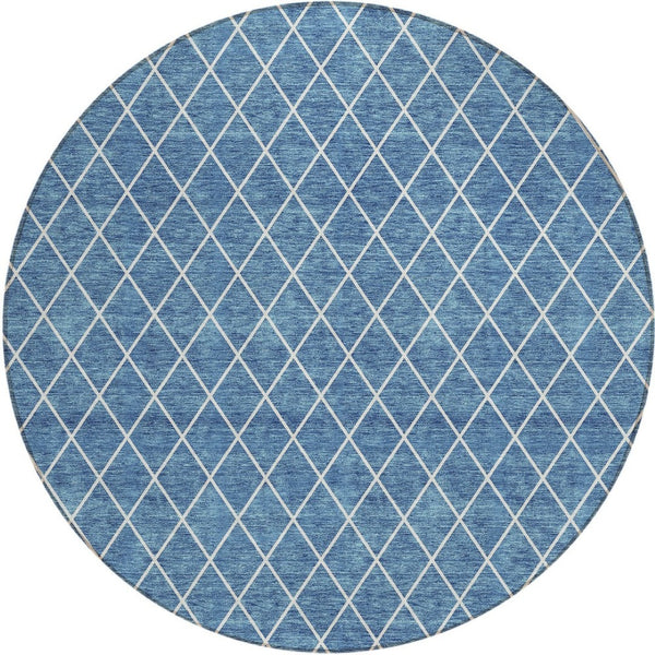 Homeroots 3' Beige And Ivory Geometric Washable Area Rug For Indoor And Outdoor Spaces - Durable Design! 8' Round Polyester 596095