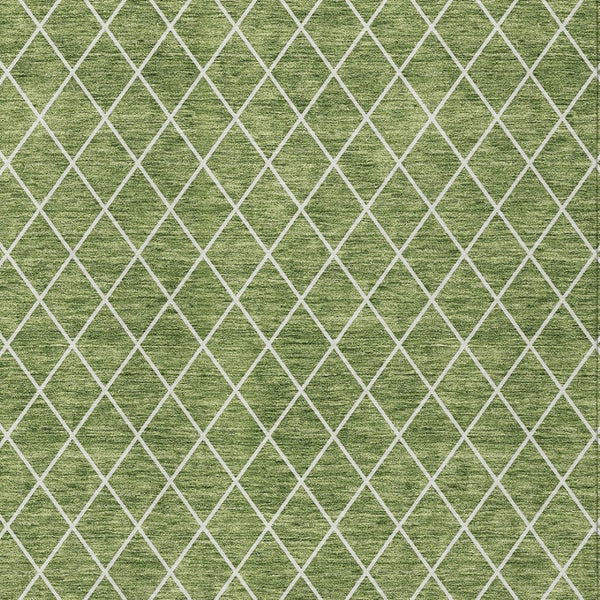 HomeRoots 5' Green and Ivory Geometric Washable Area Rug - Stylish, Durable, Indoor/Outdoor Design for Homes 5' X 8' 596100