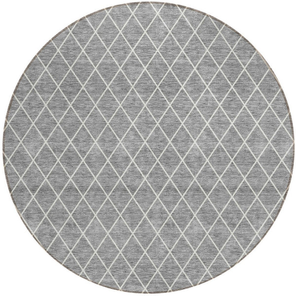 Homeroots 3' Beige And Ivory Geometric Washable Area Rug For Indoor And Outdoor Spaces - Durable Design! 8' Round Polyester 596107
