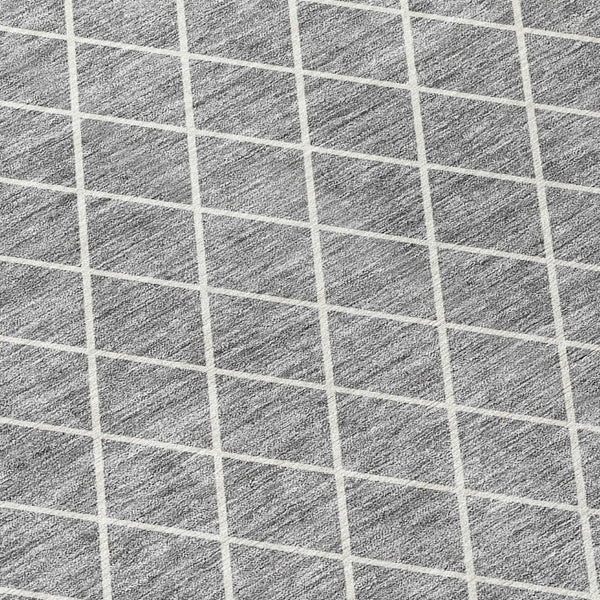 HomeRoots 9' X 12' Gray And Ivory Geometric Washable Rug - Stylish, Durable & Versatile for Indoor/Outdoor Spaces 596109