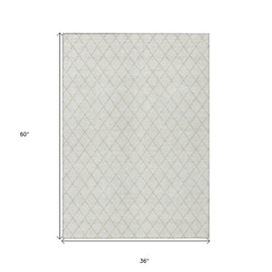 Homeroots 3' Beige And Ivory Geometric Washable Area Rug For Indoor And Outdoor Spaces - Durable Design! 3' X 5' Polyester 596111