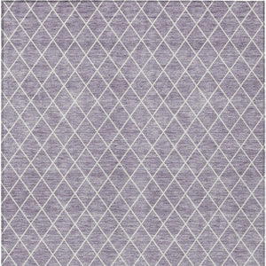 Homeroots 3' Beige And Ivory Geometric Washable Area Rug For Indoor And Outdoor Spaces - Durable Design! 5' X 8' Polyester 596118