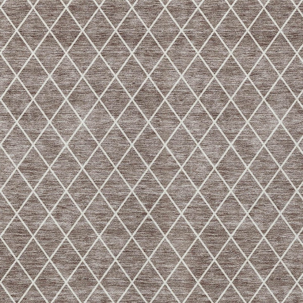 Homeroots 3' Beige And Ivory Geometric Washable Area Rug For Indoor And Outdoor Spaces - Durable Design! 5' X 8' Polyester 596148