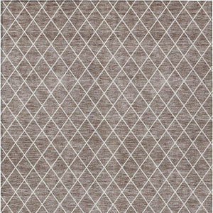 Homeroots 3' Beige And Ivory Geometric Washable Area Rug For Indoor And Outdoor Spaces - Durable Design! 10' X 14' Polyester 596152