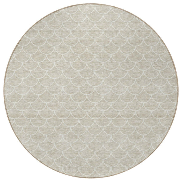 HomeRoots 5' Beige and Ivory Geometric Area Rug - Stylish, Washable, Durable Design for Indoor and Outdoor Spaces 8' Round 596161