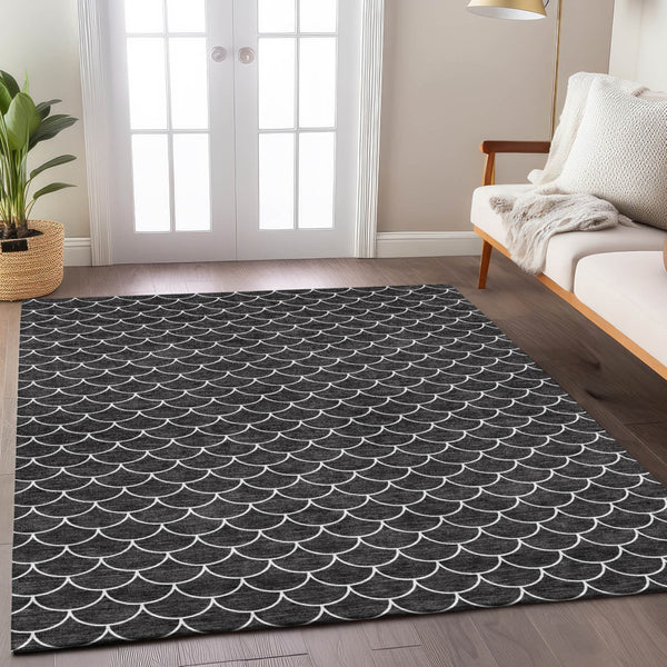 Homeroots 3' Stylish Beige And Ivory Geometric Washable Area Rug For Indoor And Outdoor Spaces, Durable Design 9' X 12' Polyester 596169
