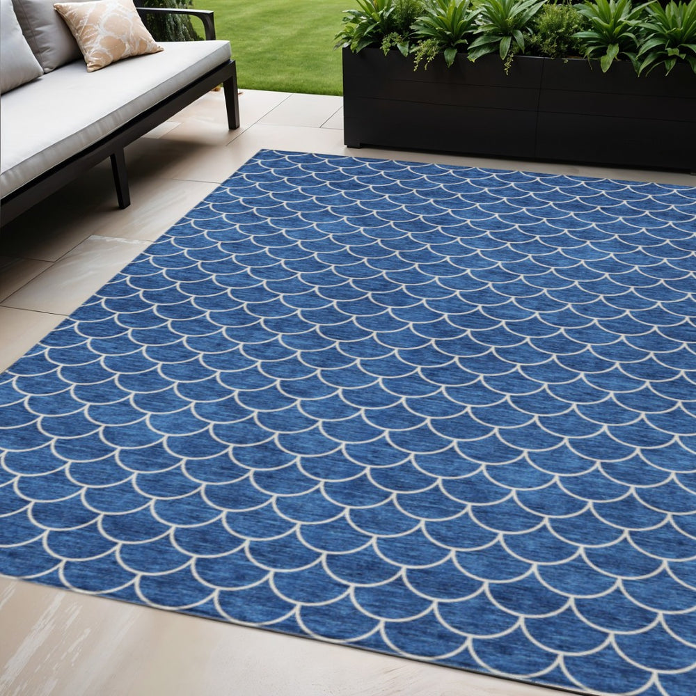 HomeRoots 5' Blue and Ivory Geometric Area Rug – Durable, Washable, Stylish for Indoor and Outdoor Spaces 5' X 8' 596178