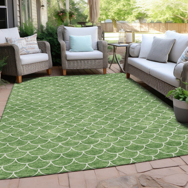 Homeroots 3' Stylish Beige And Ivory Geometric Washable Area Rug For Indoor And Outdoor Spaces, Durable Design 10' X 14' Polyester 596188