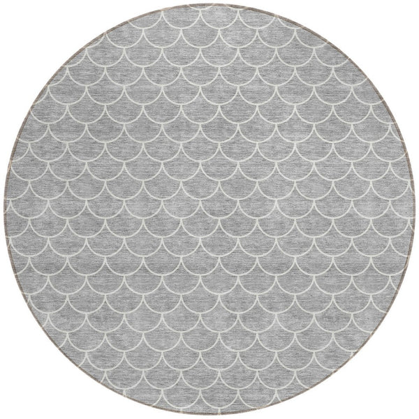 Homeroots 3' Stylish Beige And Ivory Geometric Washable Area Rug For Indoor And Outdoor Spaces, Durable Design 8' Round Polyester 596191