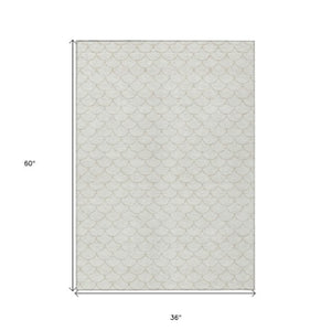 Homeroots 3' Stylish Beige And Ivory Geometric Washable Area Rug For Indoor And Outdoor Spaces, Durable Design 3' X 5' Polyester 596195