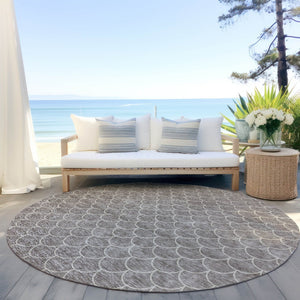 HomeRoots 5' Taupe and Beige Geometric Indoor Outdoor Area Rug - Stylish, Durable, and Washable for Any Space 8' Round 596215