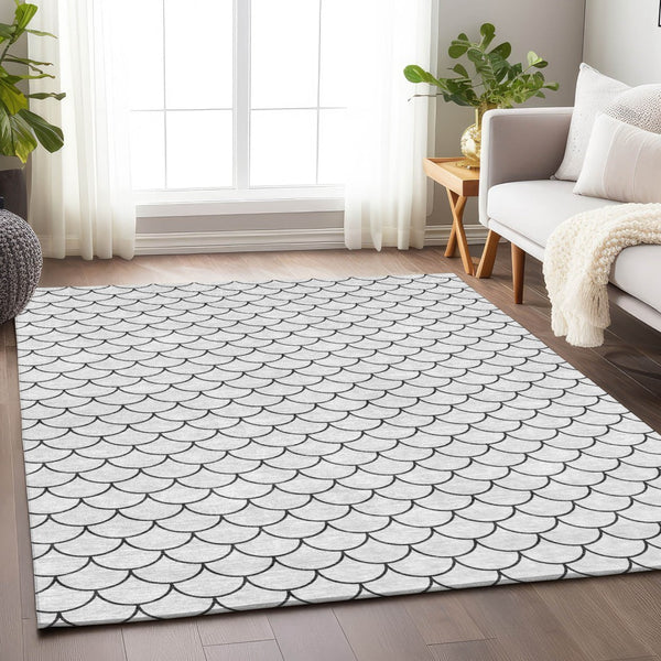 Homeroots 3' Stylish Beige And Ivory Geometric Washable Area Rug For Indoor And Outdoor Spaces, Durable Design 8' X 10' Polyester 596222