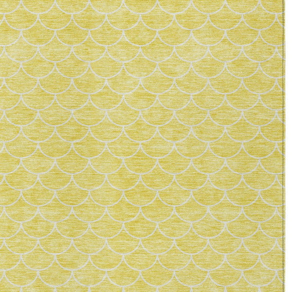 Homeroots 3' Stylish Beige And Ivory Geometric Washable Area Rug For Indoor And Outdoor Spaces, Durable Design 8' X 10' Polyester 596228