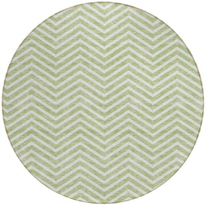 Homeroots 3' Artichoke Green Chevron Indoor Outdoor Area Rug - Stylish, Washable, Durable For High Traffic Areas 8' Round Polyester 596233