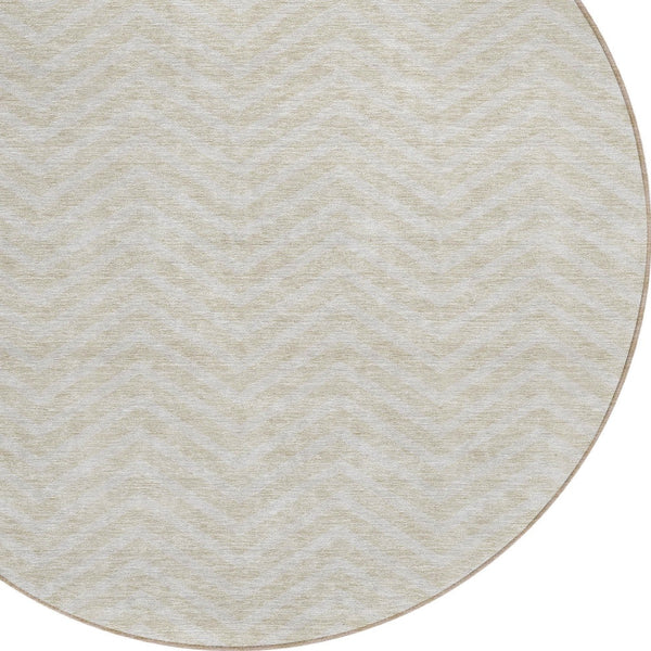 Homeroots 3' Artichoke Green Chevron Indoor Outdoor Area Rug - Stylish, Washable, Durable For High Traffic Areas 8' Round Polyester 596239