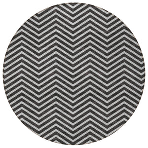 Homeroots 3' Artichoke Green Chevron Indoor Outdoor Area Rug - Stylish, Washable, Durable For High Traffic Areas 8' Round Polyester 596245