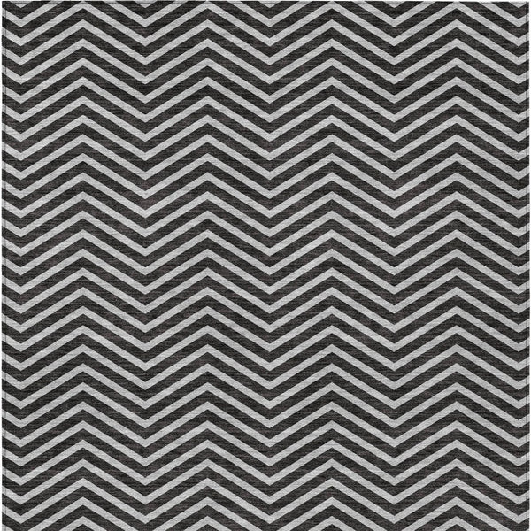 Homeroots 3' Artichoke Green Chevron Indoor Outdoor Area Rug - Stylish, Washable, Durable For High Traffic Areas 8' X 10' Polyester 596246