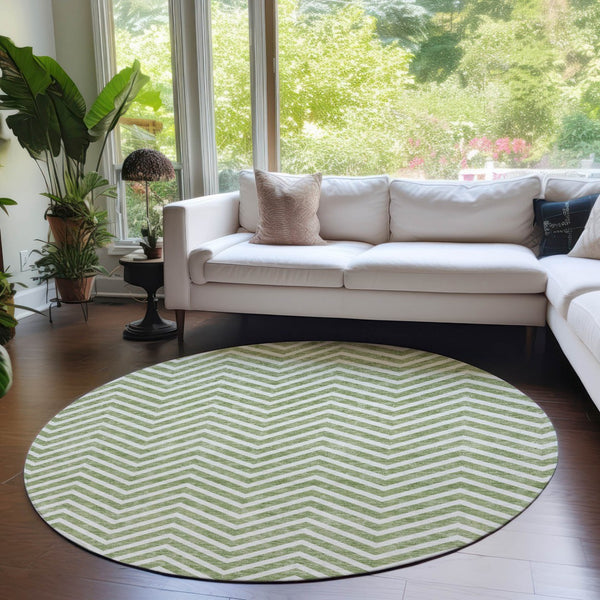 Homeroots 3' Artichoke Green Chevron Indoor Outdoor Area Rug - Stylish, Washable, Durable For High Traffic Areas 8' Round Polyester 596263