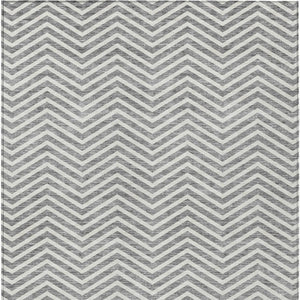 Homeroots 3' Artichoke Green Chevron Indoor Outdoor Area Rug - Stylish, Washable, Durable For High Traffic Areas 3' X 5' Polyester 596267