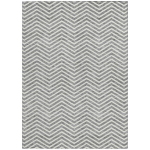 Homeroots 3' Artichoke Green Chevron Indoor Outdoor Area Rug - Stylish, Washable, Durable For High Traffic Areas 5' X 8' Polyester 596268