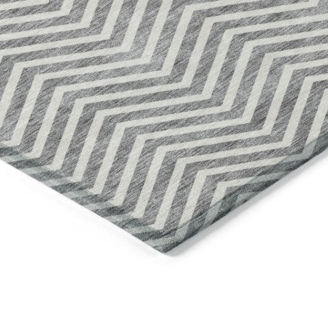 Homeroots 3' Artichoke Green Chevron Indoor Outdoor Area Rug - Stylish, Washable, Durable For High Traffic Areas 10' X 14' Polyester 596272