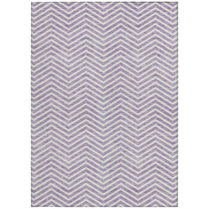Homeroots 3' Artichoke Green Chevron Indoor Outdoor Area Rug - Stylish, Washable, Durable For High Traffic Areas 5' X 8' Polyester 596280