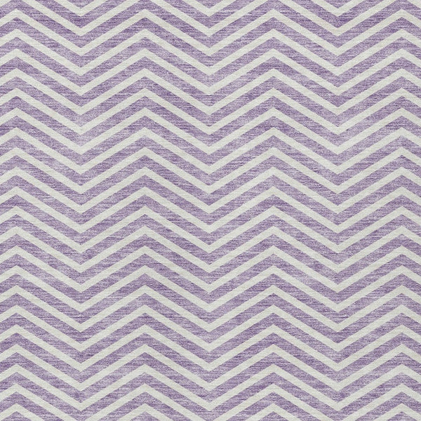 Homeroots 3' Artichoke Green Chevron Indoor Outdoor Area Rug - Stylish, Washable, Durable For High Traffic Areas 8' X 10' Polyester 596282