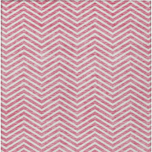 Homeroots 3' Artichoke Green Chevron Indoor Outdoor Area Rug - Stylish, Washable, Durable For High Traffic Areas 3' X 5' Polyester 596285
