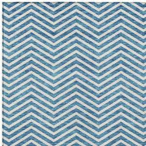 Homeroots 3' Artichoke Green Chevron Indoor Outdoor Area Rug - Stylish, Washable, Durable For High Traffic Areas 3' X 5' Polyester 596291
