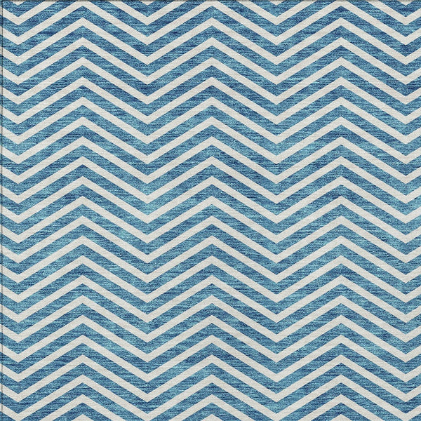 Homeroots 3' Artichoke Green Chevron Indoor Outdoor Area Rug - Stylish, Washable, Durable For High Traffic Areas 10' X 14' Polyester 596296