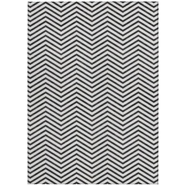 Homeroots 3' Artichoke Green Chevron Indoor Outdoor Area Rug - Stylish, Washable, Durable For High Traffic Areas 10' X 14' Polyester 596302