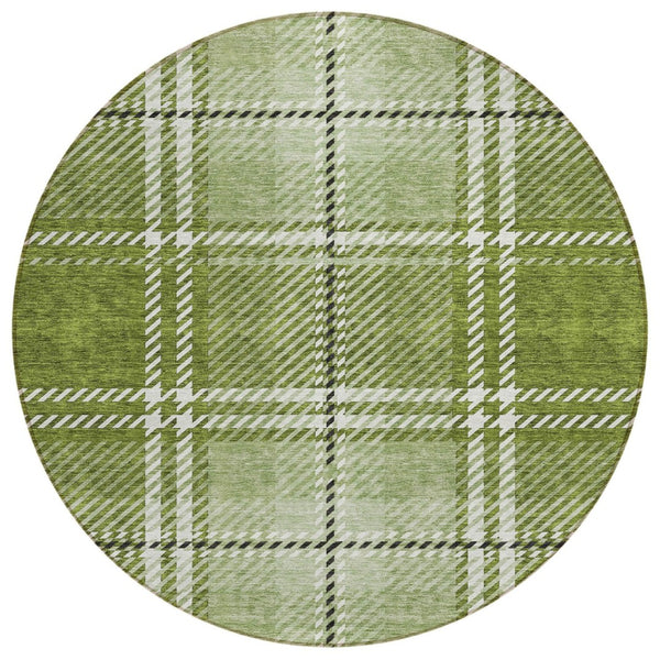 HomeRoots 5' Washable Indoor Outdoor Area Rug in Green, Black, and Ivory Plaid - Durable, Stylish & Versatile 8' Round 596335