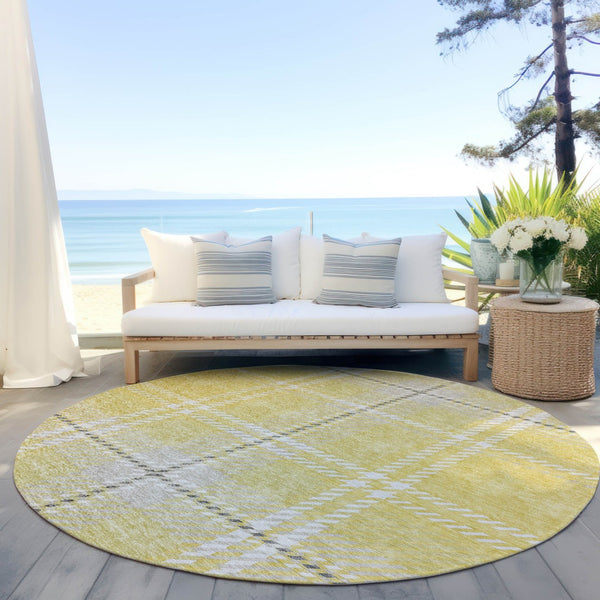 Homeroots 3' Stylish Artichoke Green Brown Ivory Plaid Washable Area Rug For Indoor Outdoor Spaces 8' Round Polyester 596371
