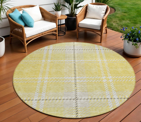 Homeroots 3' Stylish Artichoke Green Brown Ivory Plaid Washable Area Rug For Indoor Outdoor Spaces 8' Round Polyester 596371