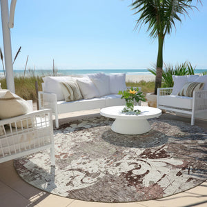 Homeroots 3' Elegant Brown Green Ivory Damask Washable Area Rug For Indoor And Outdoor Spaces - Durable Design 8' Round Polyester 596401