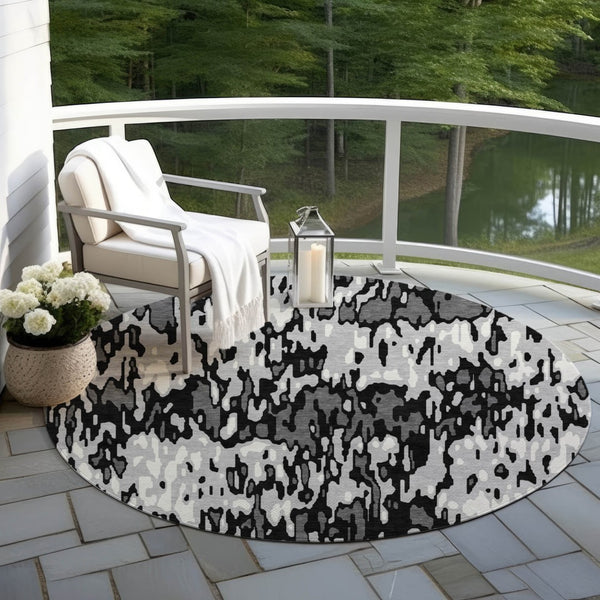 Homeroots 3' Washable Brown Beige And Gray Striped Area Rug For Indoor And Outdoor High Traffic Spaces 8' Round Polyester 596676