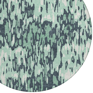 Homeroots 3' Washable Brown Beige And Gray Striped Area Rug For Indoor And Outdoor High Traffic Spaces 8' Round Polyester 596706