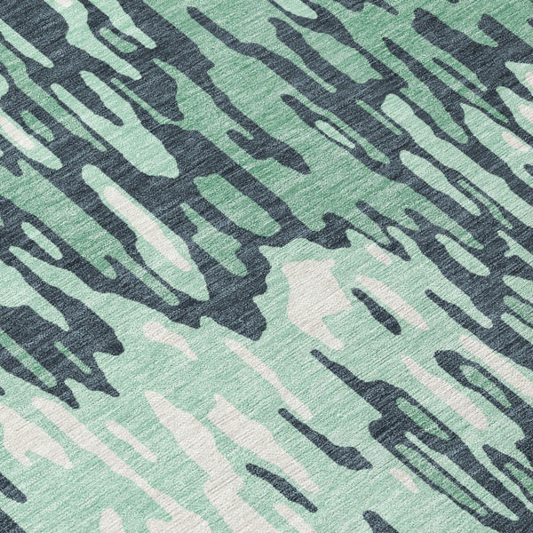 Homeroots 3' Washable Brown Beige And Gray Striped Area Rug For Indoor And Outdoor High Traffic Spaces 8' Round Polyester 596706